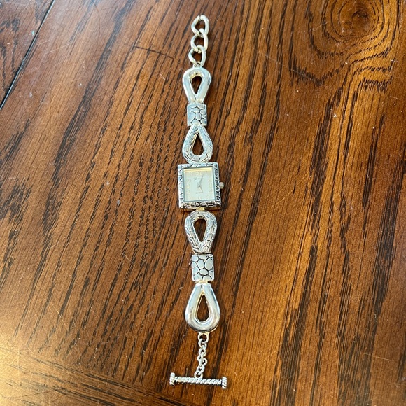 Watch - Picture 2 of 6